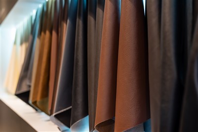 Офисный диван кожаный